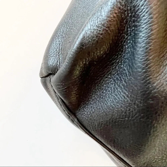 B Makowsky Smooth Glove Leather Satchel Shoulder Bag Signature Black Zip Top - Picture 9 of 13